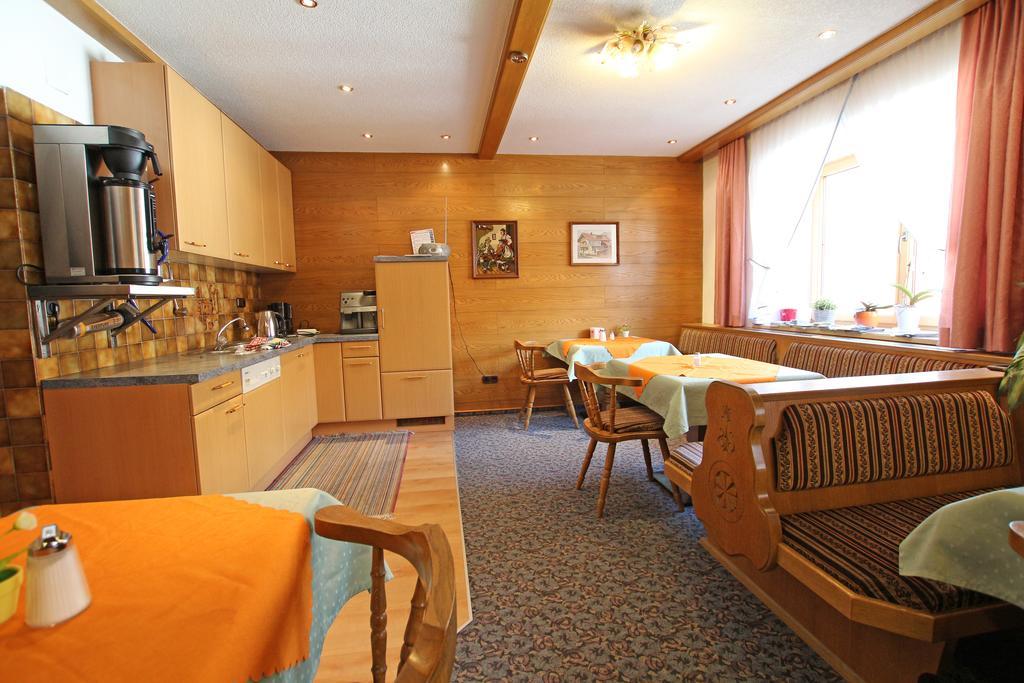 Gaesteheim Anni Winkler Nauders Chambre photo